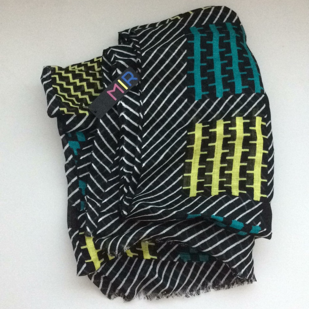 MIR scarf
